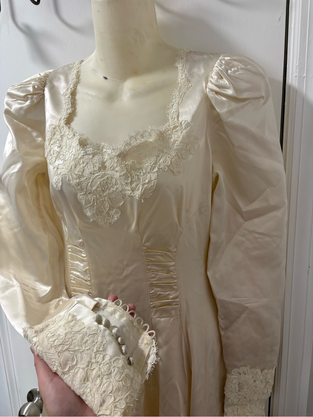 1940s ruched front wedding dress